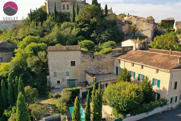 Mormoiron (84570) Grand gîte avec Piscine face au Mont Ventoux