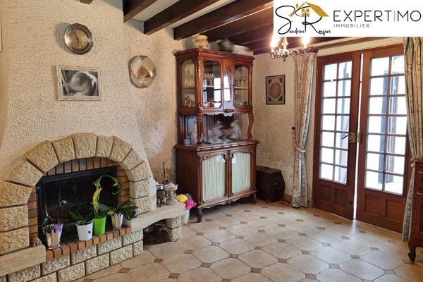 Saint-Quintin-sur-Sioule (63440) Maison de 103 m² sur 2744m² de terrain attenant