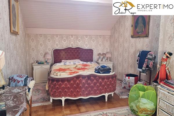 Saint-Quintin-sur-Sioule (63440) Maison de 103 m² sur 2744m² de terrain attenant