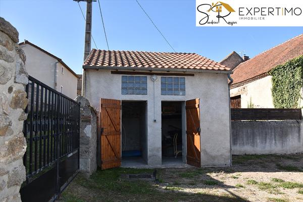 Saint-Quintin-sur-Sioule (63440) Maison de 103 m² sur 2744m² de terrain attenant