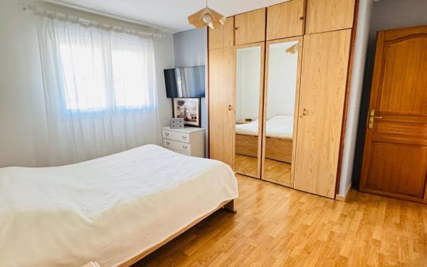 Maison à vendre    7 pièces •  Chelles