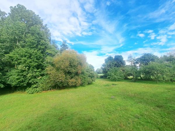 Maison à Beaumont-sur-Sarthe, 72170 - 7 pièces 143m²