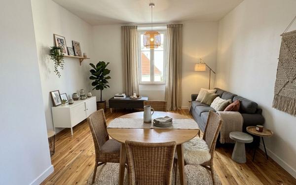 Appartement à vendre    4 pièces • 82 m2 Pau
