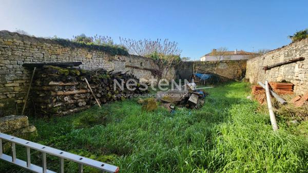 Maison ancienne rénovée, 4 chambres à vendre à Doix lès Fontaines