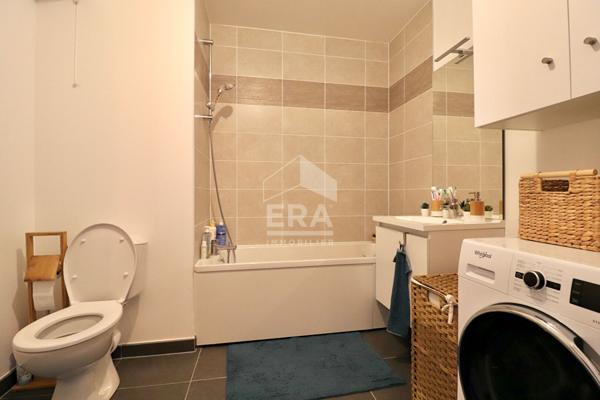 Appartement Champs Sur Marne 4 pièces dernier étage - terrasses - 2 parkings