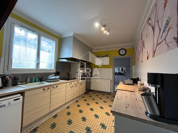 À VENDRE IMMEUBLE AU COUR DE VIC-EN-BIGORRE