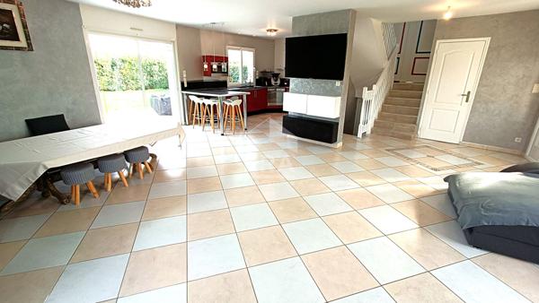 Maison 5 pièces de 2007