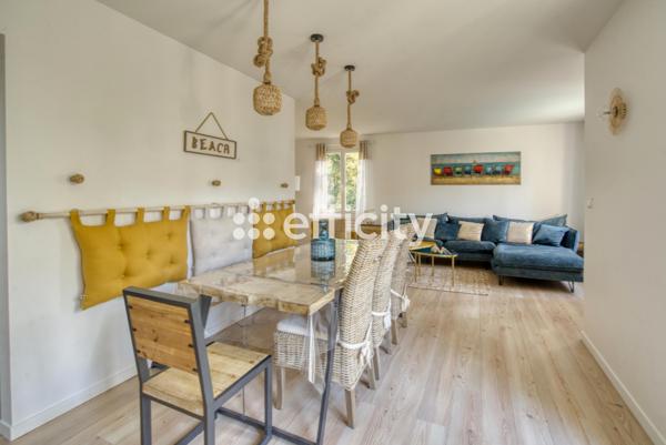 Maison 5 pièces - 96 m² Exclusivité efficity