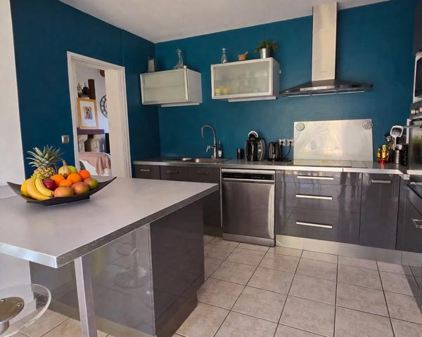 Maison 4 chambres, sans vis-à-vis, piscine et garage