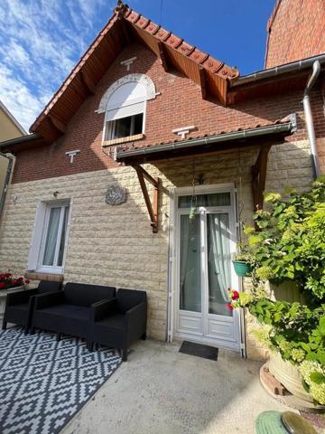 Vente Maison 5 pièces 110 m2 à Villeneuve-sur-Aisne