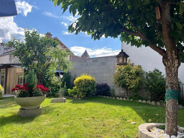 Vente Maison 5 pièces 110 m2 à Villeneuve-sur-Aisne