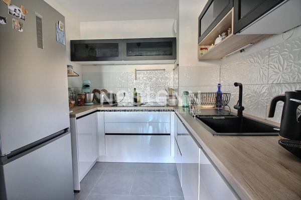 Appartement Gardanne 2 pièces - 41 m2 - terrasse - jardin - garage - résidence récente sécurisée