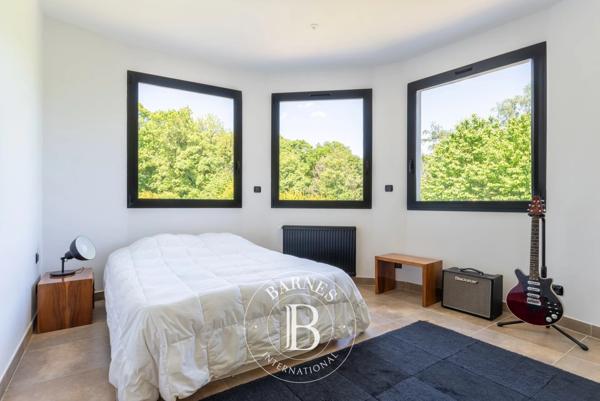 Bihorel, Maison  468 m² à vendre