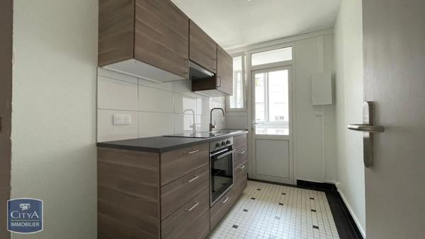 Appartement à louer 2 pièces 51.75m² Dijon (21000)