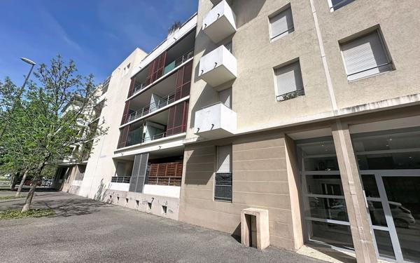 Appartement à vendre    3 pièces • 63 m2 Avignon