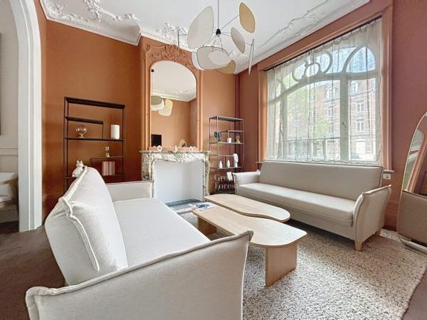 Maison mitoyenne 2 côtés Lille 252.31 m²