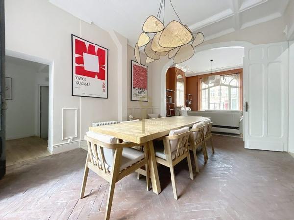 Maison mitoyenne 2 côtés Lille 252.31 m²