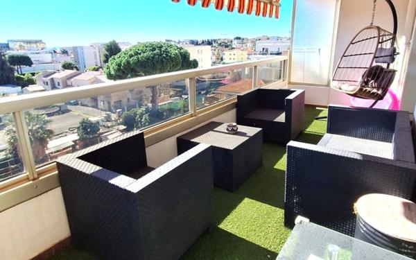 Appartement à vendre    3 pièces • 83,50 m2 Saint-Laurent-du-Var