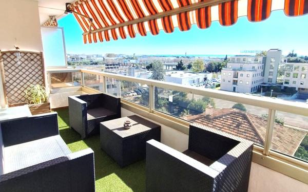 Appartement à vendre    3 pièces • 83,50 m2 Saint-Laurent-du-Var