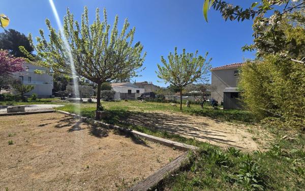 Terrain à vendre    Allauch