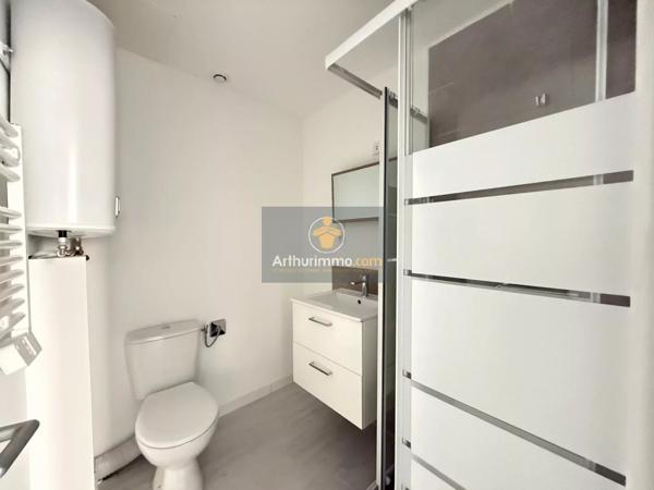Location                                                      Appartement
                        
                     1 pièces                      24 m2                     à Apt