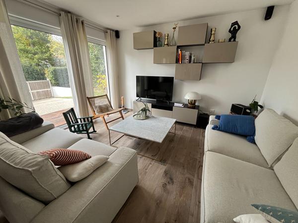 BREUILLET , proche centre bourg. EXCLUSIF ! Breuillet