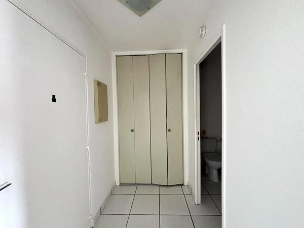 Appartement à louer 1 pièce 30.52m² Montbéliard (25200)