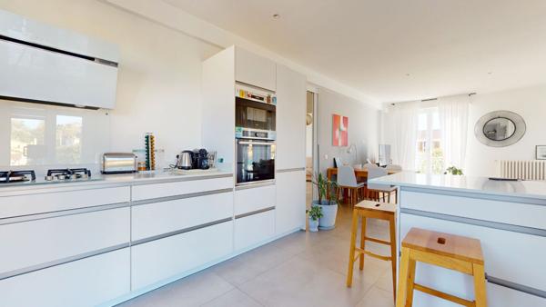 Maison à vendre |  Villeneuve-Loubet |  6 pièces | 146,7 m²