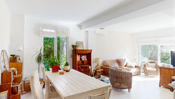 Maison à vendre |  Villeneuve-Loubet |  6 pièces | 146,7 m²