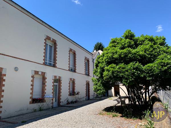 Vente immeuble Segre : 500 000 € - AJP Immobilier Segré