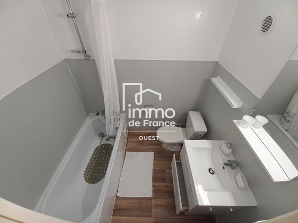 A louer Appartement  Meublé La Roche Sur Yon 1 pièce(s) 27.09 m2