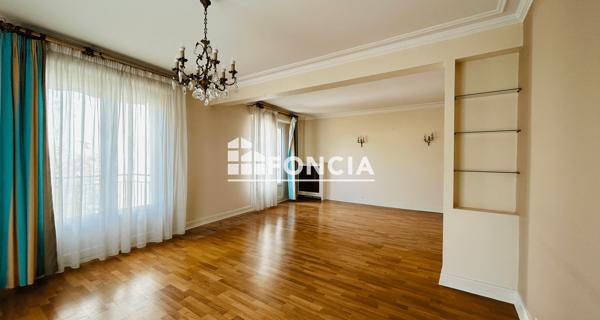 À vendre Appartement 5 pièces 111.06 m² - Poitiers 86000