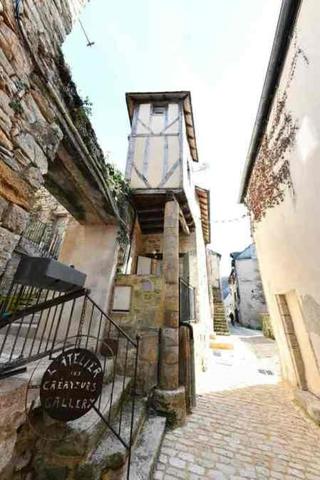 Maison à louer 775 € CC Terrasson-Lavilledieu 3 p 63 m² DPE B
