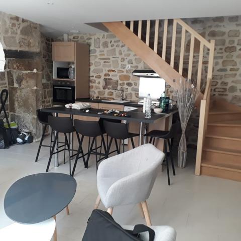 Maison à louer 775 € CC Terrasson-Lavilledieu 3 p 63 m² DPE B