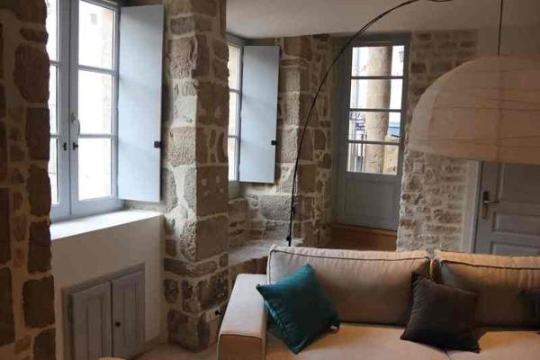 Maison à louer 775 € CC Terrasson-Lavilledieu 3 p 63 m² DPE B