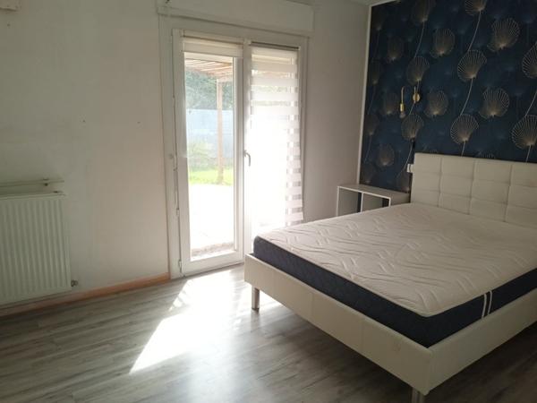 Centre ville AIGUILLON - Plain-pied - 4 pièces avec garage et jardin