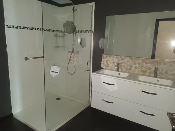 Centre ville AIGUILLON - Plain-pied - 4 pièces avec garage et jardin