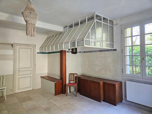 Maison de caractère à louer dans un écrin de verdure et au calme à Loches