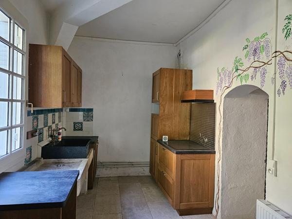 Maison de caractère à louer dans un écrin de verdure et au calme à Loches