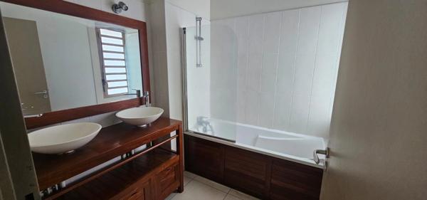 Appartement à vendre 3 pièces LA BRETAGNE (974)