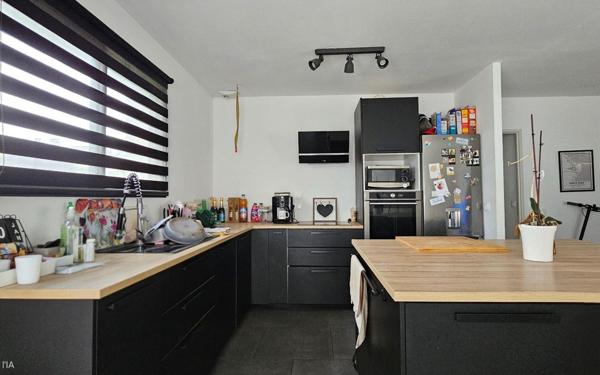 Maison à vendre    5 pièces •  Écos