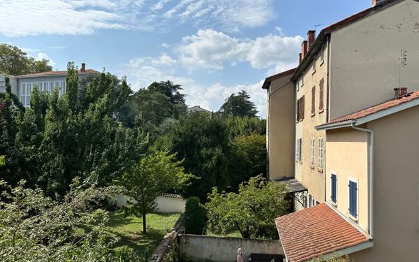 Appartement à louer    2 pièces • 54,08 m2 Lyon 5