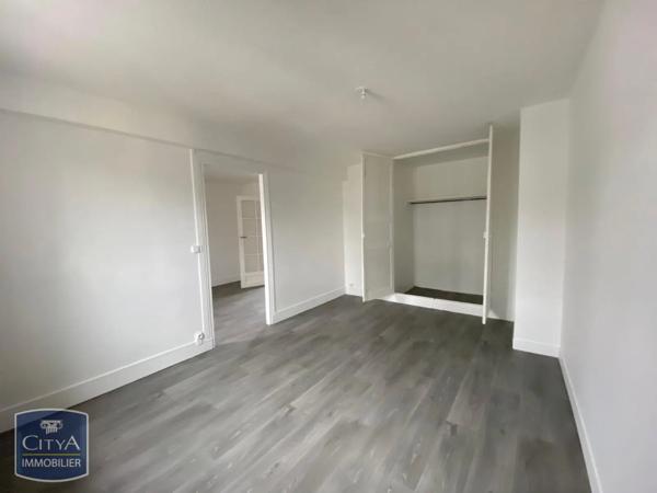 Appartement à louer 2 pièces 55.67m²