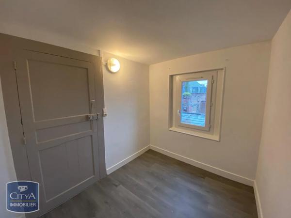 Appartement à louer 2 pièces 55.67m²