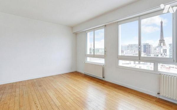 Appartement 4 pièces vue Tour Eiffel