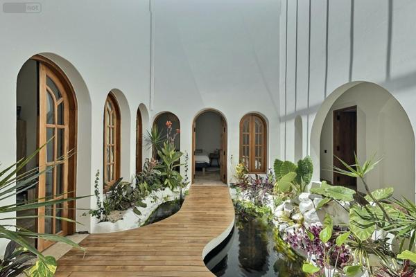 Grande propriété à vendre à Saint-Joseph à la Réunion (97480), ref : 97424/253