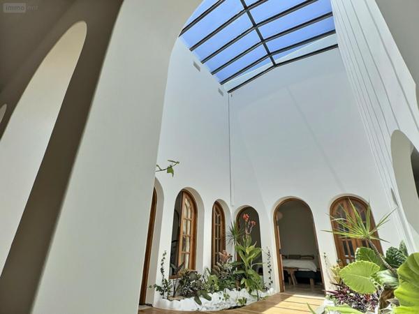 Grande propriété à vendre à Saint-Joseph à la Réunion (97480), ref : 97424/253