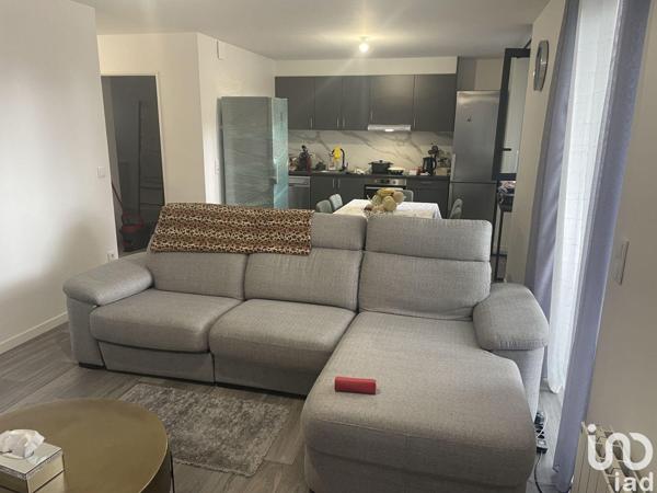 Location appartement 4 pièces 72 m² Coubert