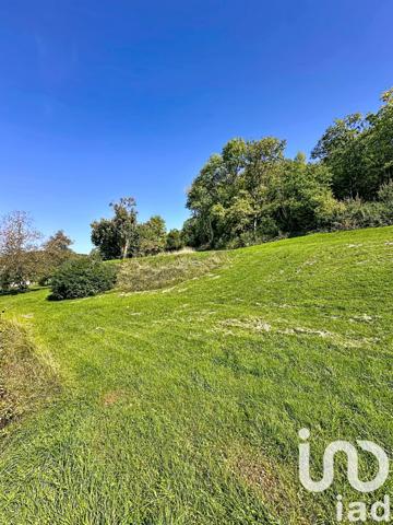 Maison à vendre 8 pièces 238 m² Montlainsia