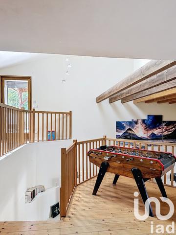 Maison à vendre 8 pièces 238 m² Montlainsia